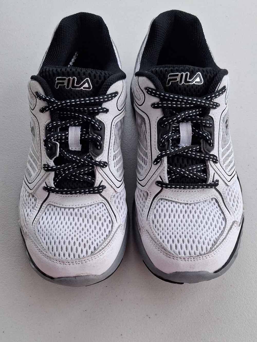 Fila Men's Memory Foam Threshold Athletic Running Sneakers Size 7.5